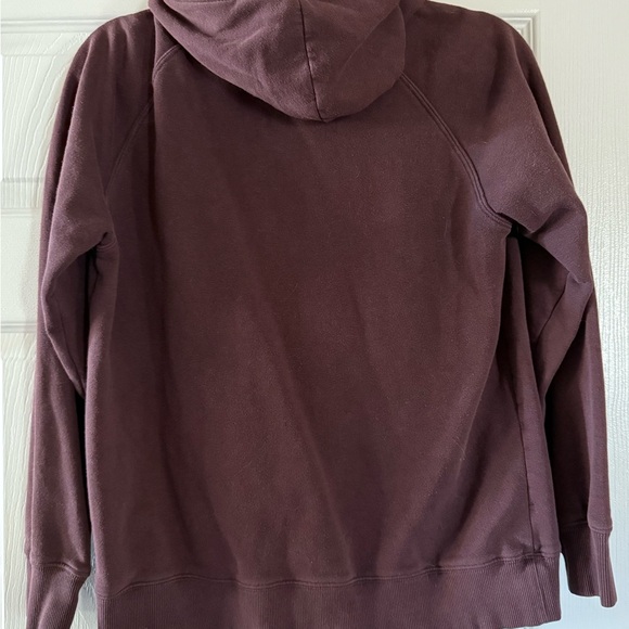The North Face Dark Maroon Hoodie - Picture 6 of 6